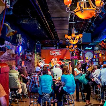 Nashville bar.jpg