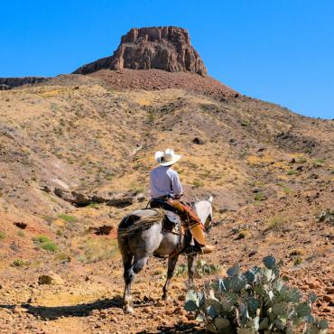 TX Big Bend on horseback Photo Credit Chris Zebo