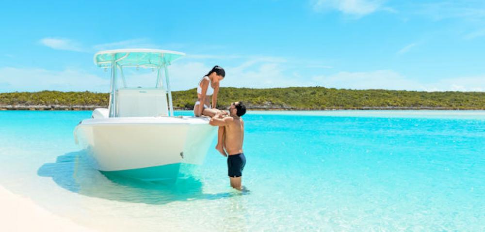 Boat couple Photo Courtesy of Bahamas Ministry of Tourism